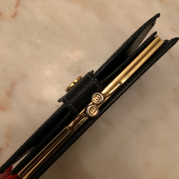 Wallet - Picture 2 of 6